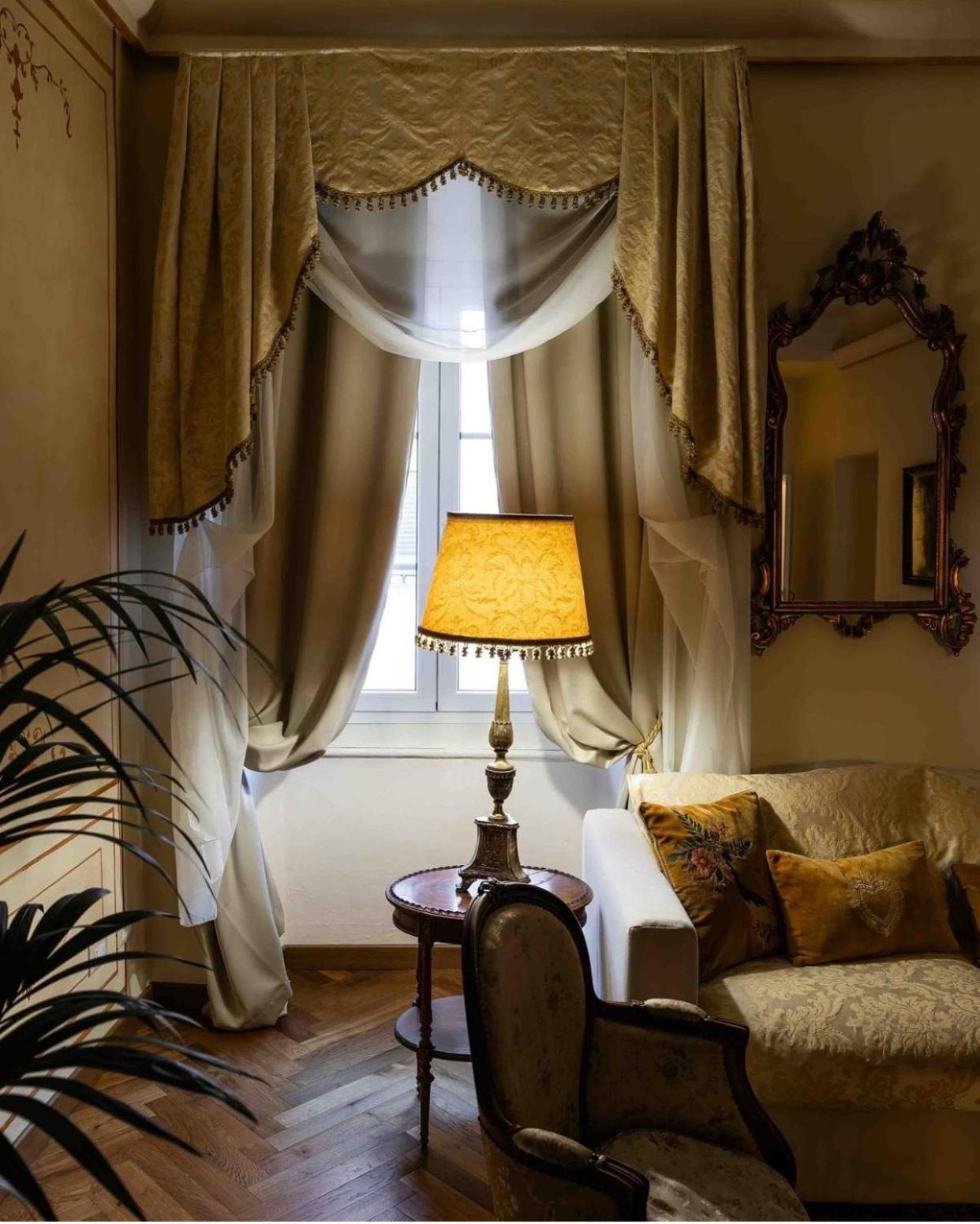 Guest house Palazzo Lari Sarzana